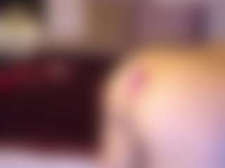 KinsieBoo's Live Sex Cam Show