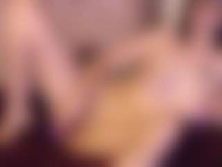 Live cam show with KinsieBoo - BBW Middle Aged on Camsoda Late Night