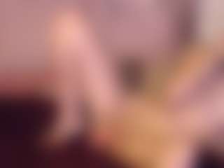 KinsieBoo's Live Sex Cam Show