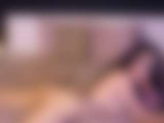 KinsieBoo's Live Sex Cam Show