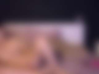 KinsieBoo's Live Sex Cam Show