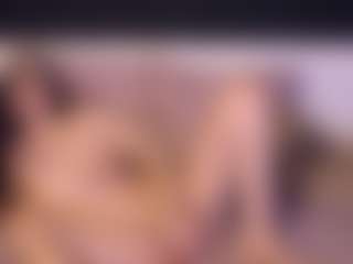 KinsieBoo's Live Sex Cam Show