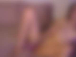 KinsieBoo's Live Sex Cam Show