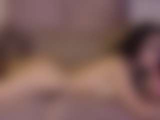 KinsieBoo's Live Sex Cam Show