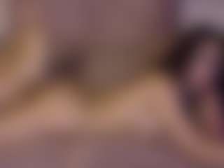 KinsieBoo's Live Sex Cam Show