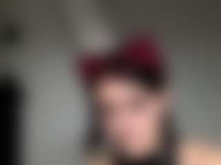 Live cam show with MaiaWesselman - Curvy Middle Aged on Soda Cam