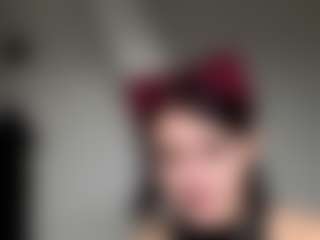 Live cam show with MaiaWesselman - Big Tits on Soda Cam