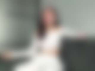 Live cam show with Hanna - New Squirt on StripNow