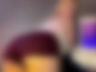 Live cam show with Mia - White on Hubzter Live | united kingdom