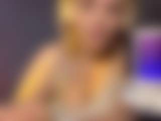 Live cam show with Mia - Young Adult on Hubzter Live