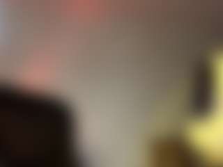 Mia's Live Sex Cam Show