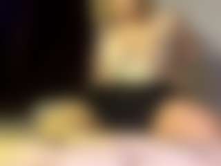 Mia's Live Sex Cam Show