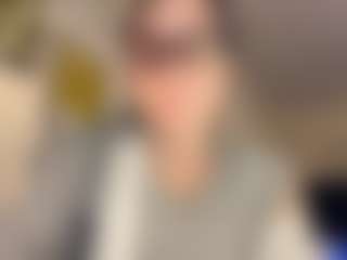 Elizabeth's Live Sex Cam Show