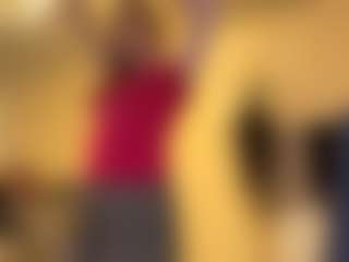 Live cam show with TessieKalkwarf - Solo on Camsoda