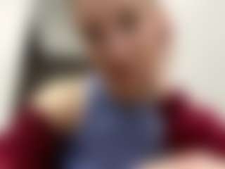 Live cam show with TonjaLegan - Brown Hair on CSO-WL