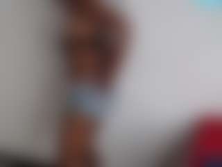 Bubbles696's Live Sex Cam Show
