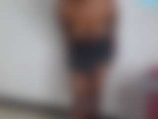 Bubbles696's Live Sex Cam Show