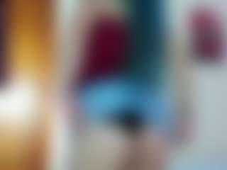 Live cam show with Catalina-diazx - Solo on TeamSkeetLive