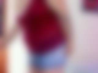 Live cam show with Catalina-diazx - Blonde Hair Middle Aged on Soda Cam