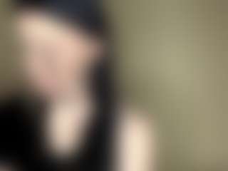 Live cam show with LadonnaDubyk - Facial on Milfs Live