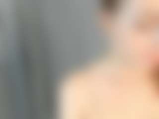 Live cam show with WhitleyDixion - Tease Brown Hair on Camsoda