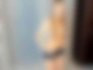Live cam show with WhitleyDixion - Blowjob on Milfs Live