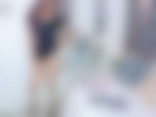 MiaSterling's Live Sex Cam Show