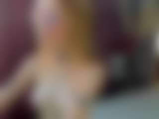 Live cam show with Lil1y-Moore - Solo on Camiplay Live