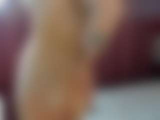 Lil1y-Moore's Live Sex Cam Show