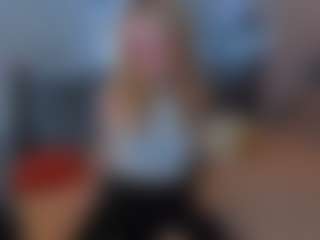Lil1y-Moore's Live Sex Cam Show
