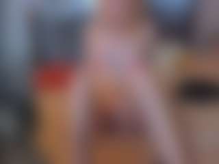 Lil1y-Moore's Live Sex Cam Show