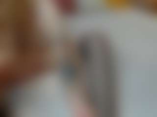 Lil1y-Moore's Live Sex Cam Show