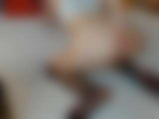 Lil1y-Moore's Live Sex Cam Show