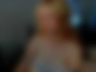 Lil1y-Moore's Live Sex Cam Show