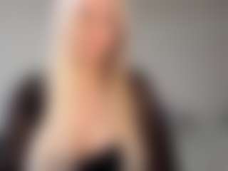 realanna's Live Sex Cam Show