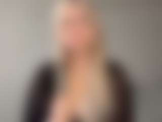 realanna's Live Sex Cam Show