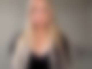 realanna's Live Sex Cam Show
