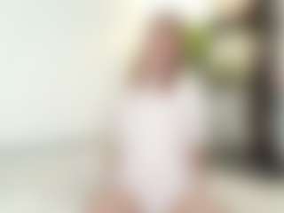 TinyThunder's Live Sex Cam Show