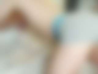 Live cam show with TinyThunder - Blonde Hair on Fling VIP Chat