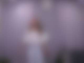 Spettacolo in cam dal vivo con AlonaTrautner - Lush Blonde Hair su Camsoda