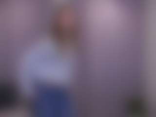 Show live cam dengan AlonaTrautner - New Lush di Camsoda