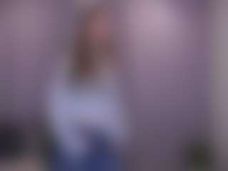 AlonaTrautner's Live Sex Cam Show