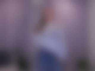 AlonaTrautner's Live Sex Cam Show