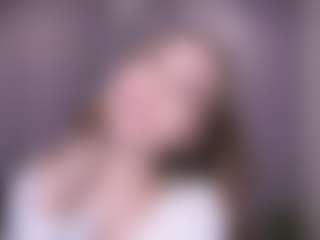 Live cam show with AlonaTrautner - Public Lovense on Camsoda