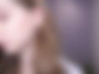 Live cam show with AlonaTrautner - Solo on Camsoda