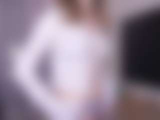 Live cam show with AlonaTrautner - Lush Blonde Hair on Camsoda