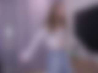 AlonaTrautner's Live Sex Cam Show