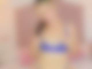 CloeSanz's Live Sex Cam Show