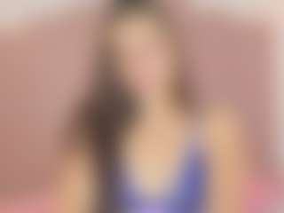 CloeSanz's Live Sex Cam Show