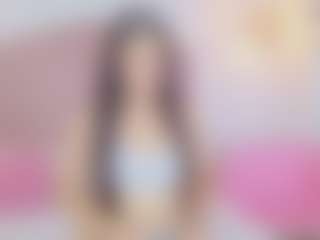CloeSanz's Live Sex Cam Show